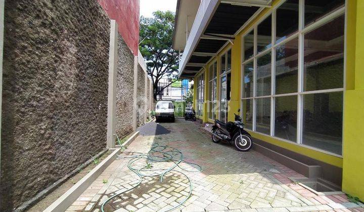Tempat Usaha Untuk Bisnis di Sulfat Lokasi Strategis Parkir Luas 5