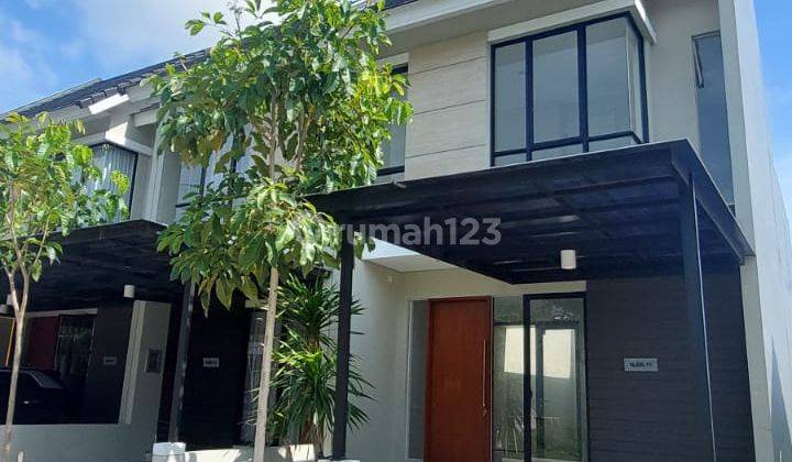 Rumah Modern Mewah di Citraland Surabaya Barat 1