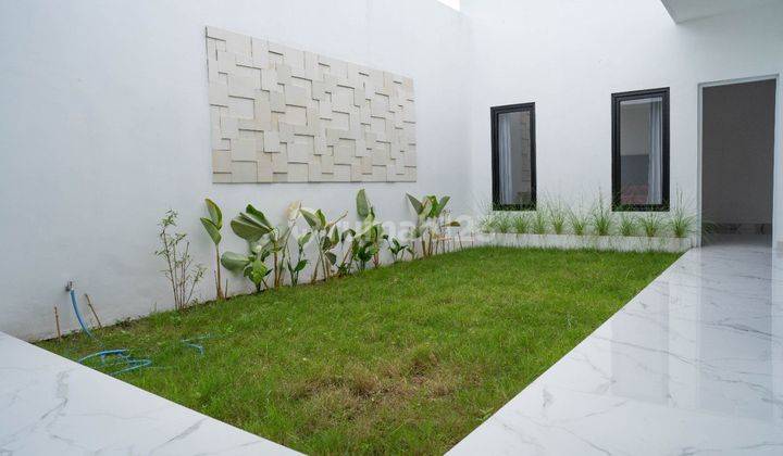 Villa Furnished Estetis Siap Huni Daerah Riverside Malang 5