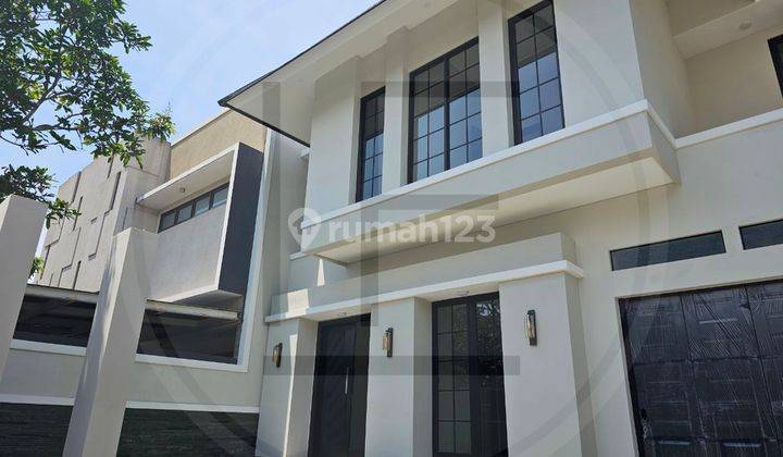 Rumah Mewah Eksklusif di Kawasan Elit Golf Araya Blimbing Malang 2