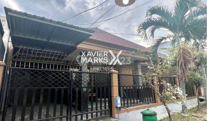 Rumah Terawat Tengah Kota Area Bunga Bunga Lowokwaru Malang 1