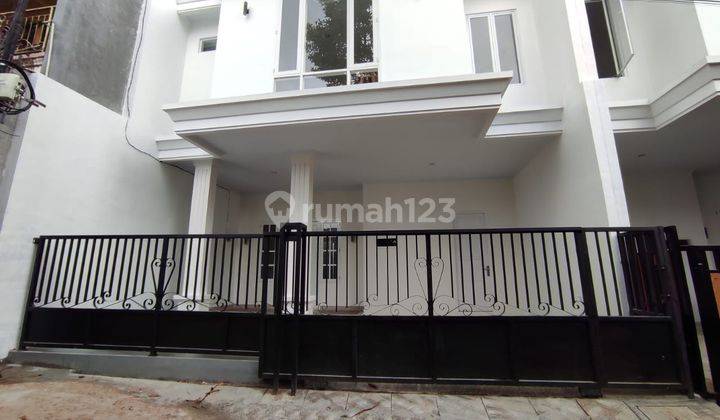 Rumah Mewah di Jakarta Selatan Jagakarsa Modern Harga Nego 1