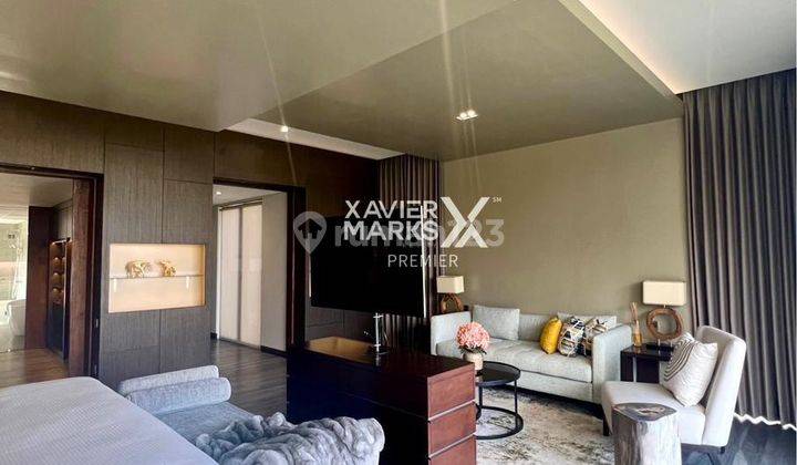 Rumah Mewah Modern Nuansa Tropis di Villa Puncak Tidar Malang 2