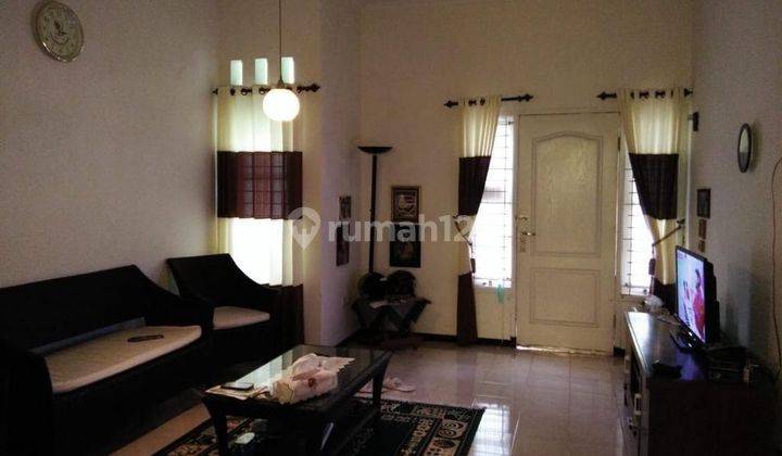 ruang keluarga rumah murah di pesona mutiara