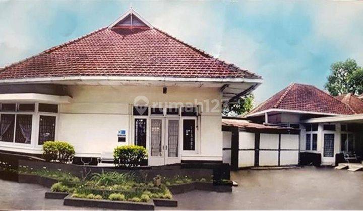 Rumah Klasik Kolonial di Boulevard Ijen, Klojen, Malang 1