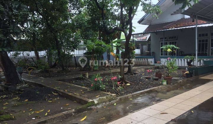 Rumah di Sidoarjo Pucang Indah Tengah Kota Dengan Halaman Luas 1