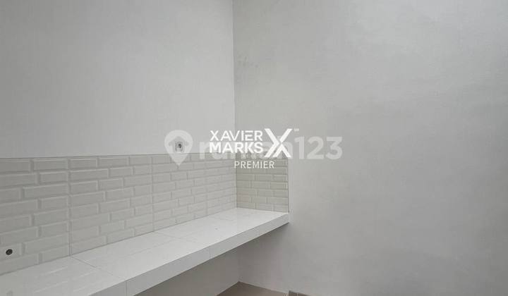 For Sale American Modern Minimalist House in Sukun Malang 500 Million 2