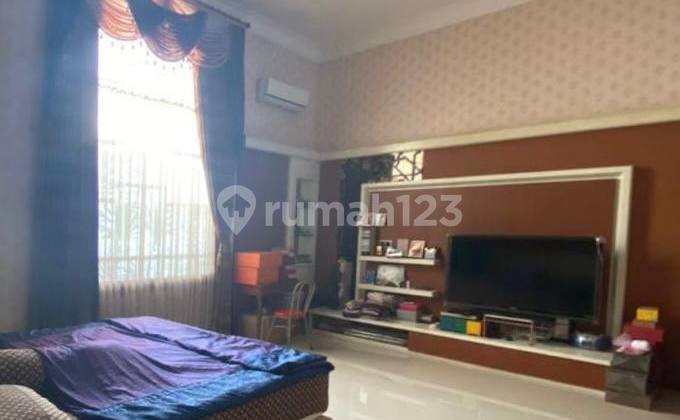 Rumah Luxury Full Furnish di Jalan Utama Araya Blimbing Malang 2