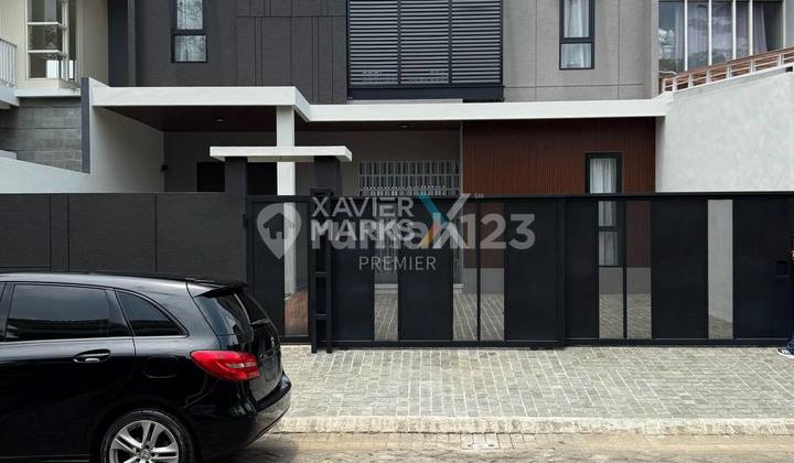 Rumah Baru Gres Modern Tropis di Cluster The Araya Malang Rumah Baru Gres Modern Tropis di Cluster The Araya Malang