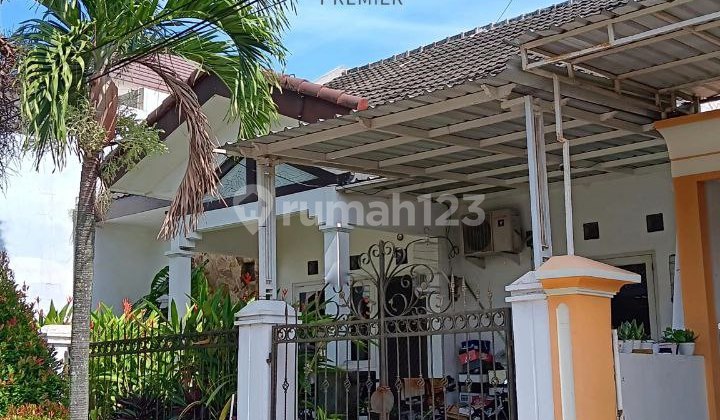 Dijual Rumah Dekat Fasilitas Umum di Pbi Araya Blimbing Malang