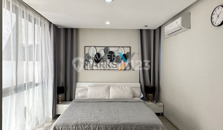  Rumah Villa Modern Estetik Area Wisata di Kingspark Kota Batu 2