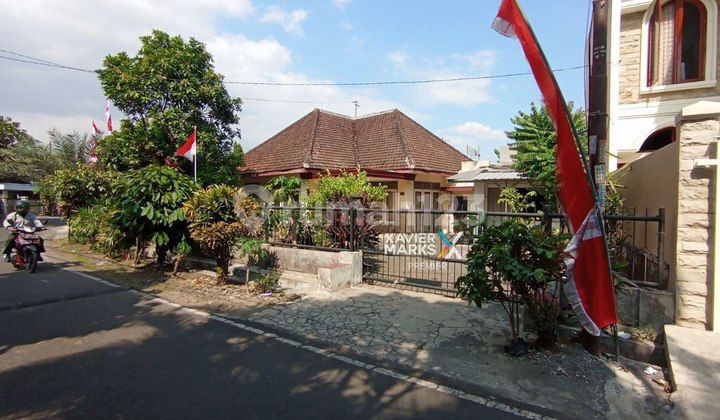 Rumah Klasik Hitung Tanah Area Strategis di Rampal Celaket Malang Rumah Klasik Hitung Tanah Area Strategis di Rampal Celaket Malang