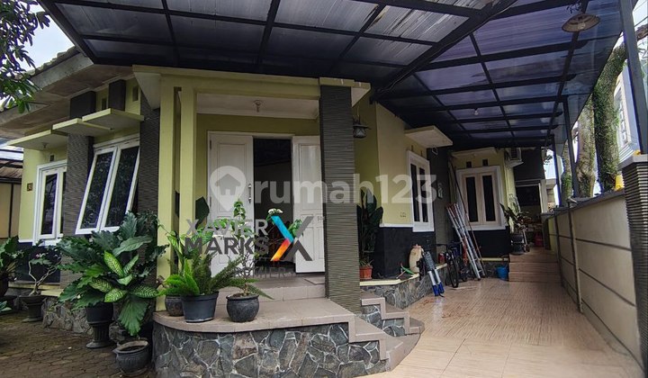 For Sale: House in Prestigious School and Campus Area, Tidar Malang