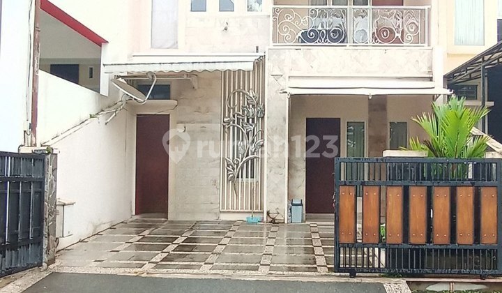 Beautiful Comfortable Furnished Villa in Pesanggrahan Batu Tourist Area Beautiful Comfortable Furnished Villa in Pesanggrahan Batu Tourist Area