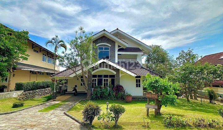 Villa Cantik Furnished di Abdul Gani Atas, Batu, Malang 2