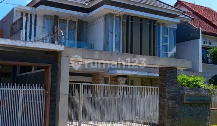 For Sale, Quiet Neighborhood House on Boulevard Araya Blimbing Malang For Sale, Quiet Neighborhood House on Boulevard Araya Blimbing Malang