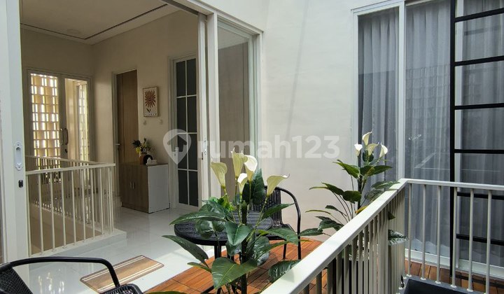 Contemporary Semi-Industrial Modern Furnished New House in Sukun, Malang 2