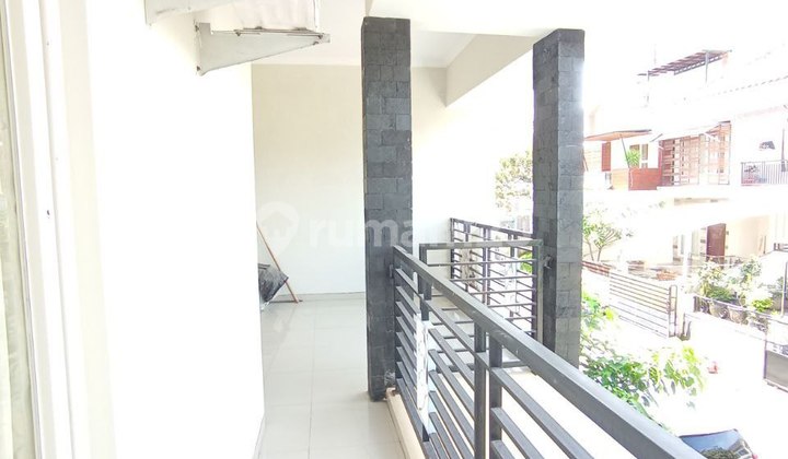 Fully Furnished, Well-Maintained House in Pesanggrahan Batu 2