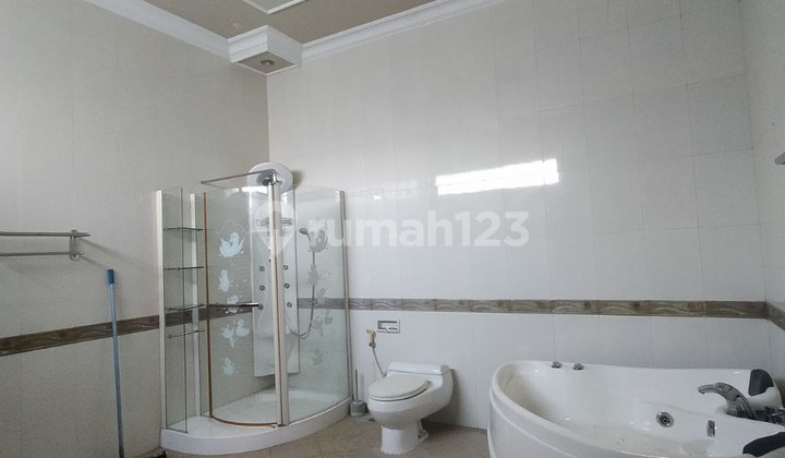 Dijual Rumah Homey Vibe Super Nyaman di Tidar Malang 2