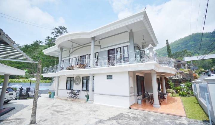 For Sale Active Furnished Villa in Songgoriti Batu Business Potential.