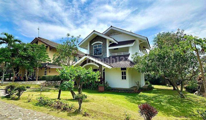 Villa Cantik Furnished di Abdul Gani Atas, Batu, Malang 1