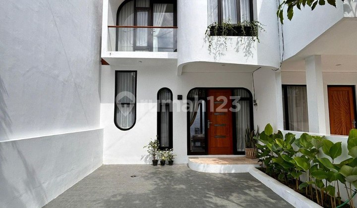 Villa Estetik Modern Nice View di Oro Oro Ombo Batu