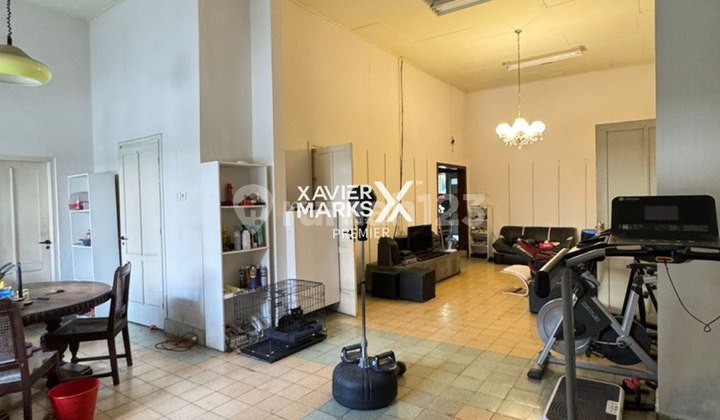 Hot Listing Rumah Klasik Cocok Untuk Cafe di Semeru Klojen Malang 2