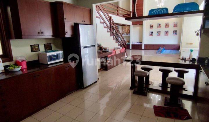 Premium House Central City Area on Gresik Street Klojen Malang 2