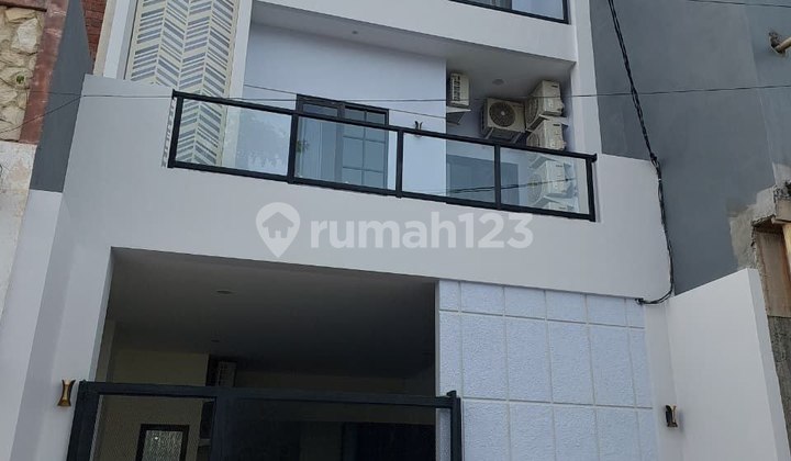 For Sale Exclusive Boarding House in Bunga Cengkeh Suhat, Lowokwaru, Malang 1