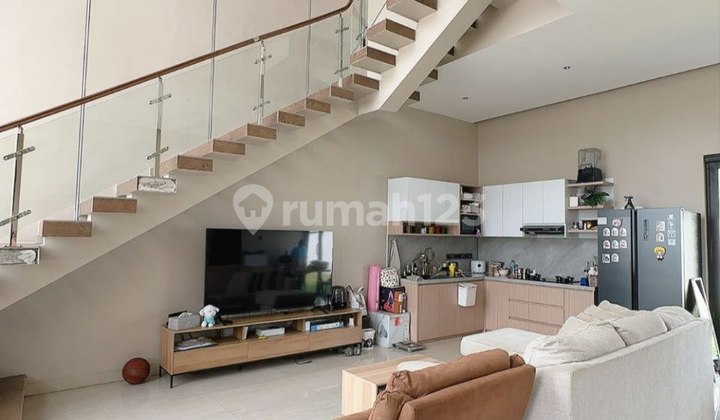 Modern Minimalist House with a Great View in Pesanggrahan Batu 2