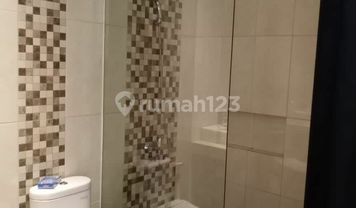 Rumah Modern Furnish View Lapangan Golf di Greenwood Araya Malang 2