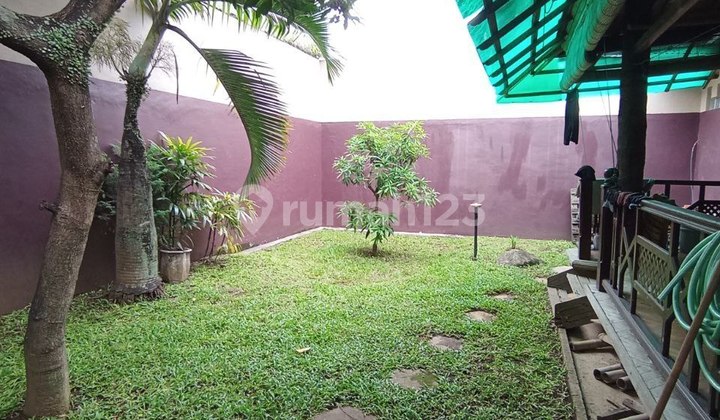 Rumah Bagus 2 Lantai High Ceiling di Bukit Dieng Malang 2