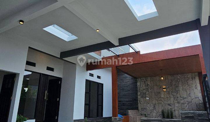 Rumah Mewah Eksklusif di Cluster Araya Golf Malang 2