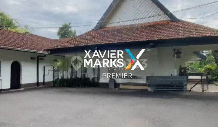 Spacious Villa Estate Long-Term Investment in Jember City Spacious Villa Estate Long-Term Investment in Jember City