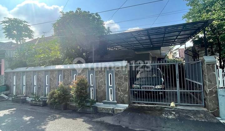 Rumah Terawat Banyak Kamar Siap Huni di Kalpataru Klojen Malang