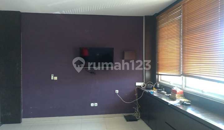 Disewakan ruko 3lt di Jl. Abdul Rivai 3