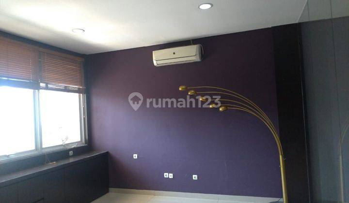 Disewakan ruko 3lt di Jl. Abdul Rivai 7