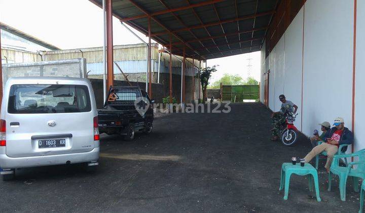 Disewakan pabrik - gudang di Kawasan industri batujajar KBB 4