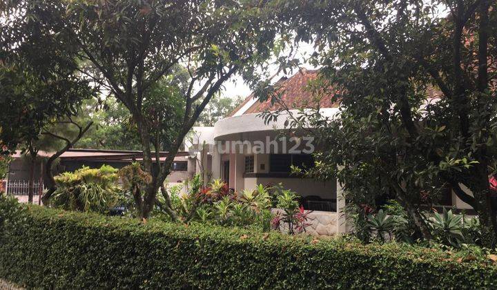 Rumah di Jl. Cipunegara 7