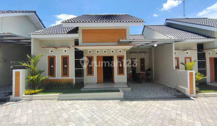 Rumah Cantik Dalam Cluster Di Maguwo 