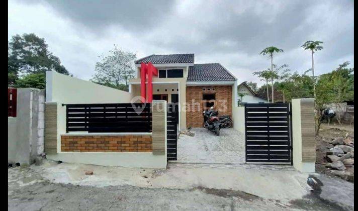 RUMAH CANTIK SIAP HUNI DI di PURWOMARTANI  1