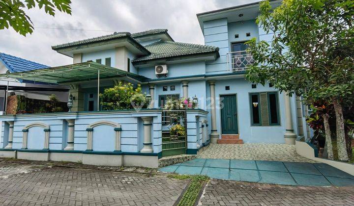 RUMAH CANTIK DAN MEWAH DEKAT KAMPUS UGM DAN UII DI PALAGAN  KM 9 1