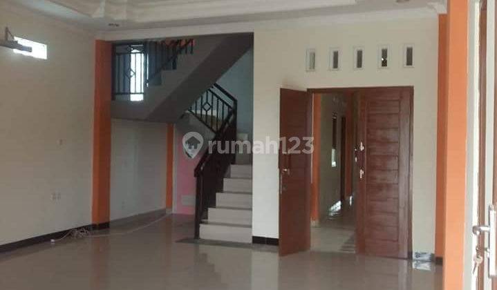 KOS-KOSAN DENGAN RUMAH INDUK DEKAT KAMPUS'  SANATA DARMA 2