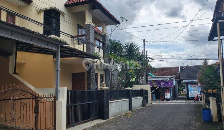 RUMAH CANTIK  DEKAT BANYAK KAMPUS  DI CONDONGCATUR  2