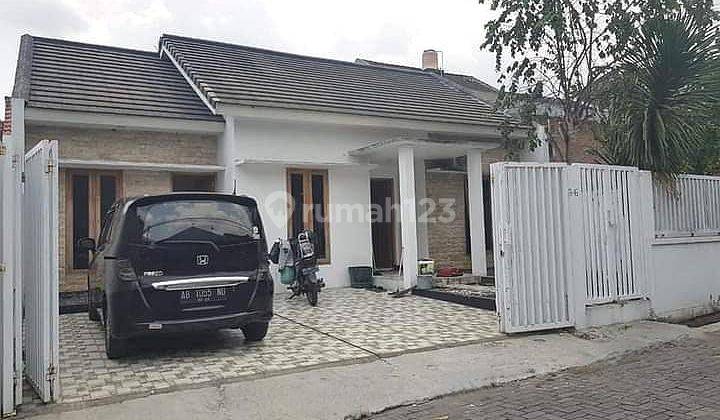 RUMAH CANTIK SIAP HUNI DI PURWOMARTANI  1