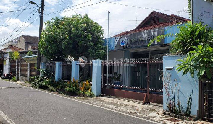 RUMAH DEKAT STASIUN LEMPUYANGAN DI BACIRO  2