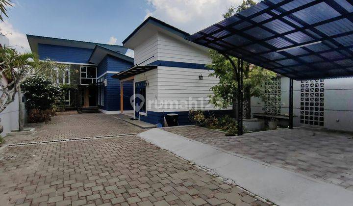 RUMAH MODERN MINIMALIS DEKAT KAMPUS' UGM DI MONJALI  2