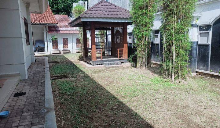 RUMAH MEWAH DAN ASRI DEKAT KAMPUS UGM DI JALAN KALIURANG KM 5,5 1