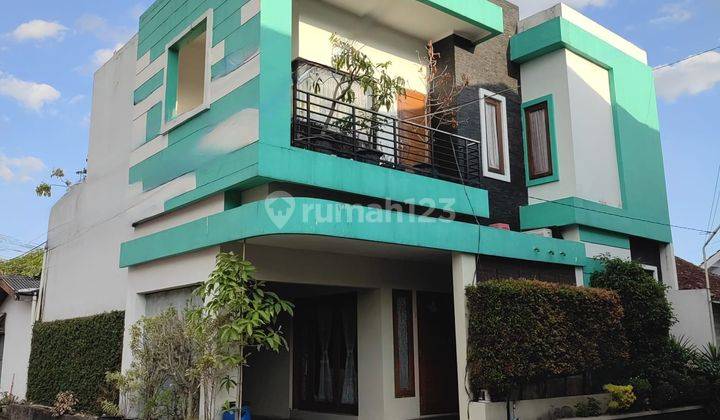 RUMAH BERIKUT FURNITURE DEKAT KAMPUS UGM DI JALAN PALAGAN KM 7  1