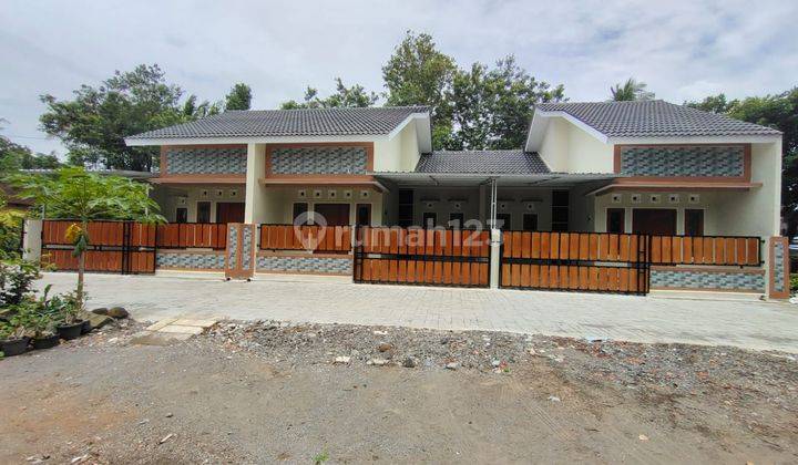 RUMAH CANTIK SIAP HUNI DI  MAGUWO  2